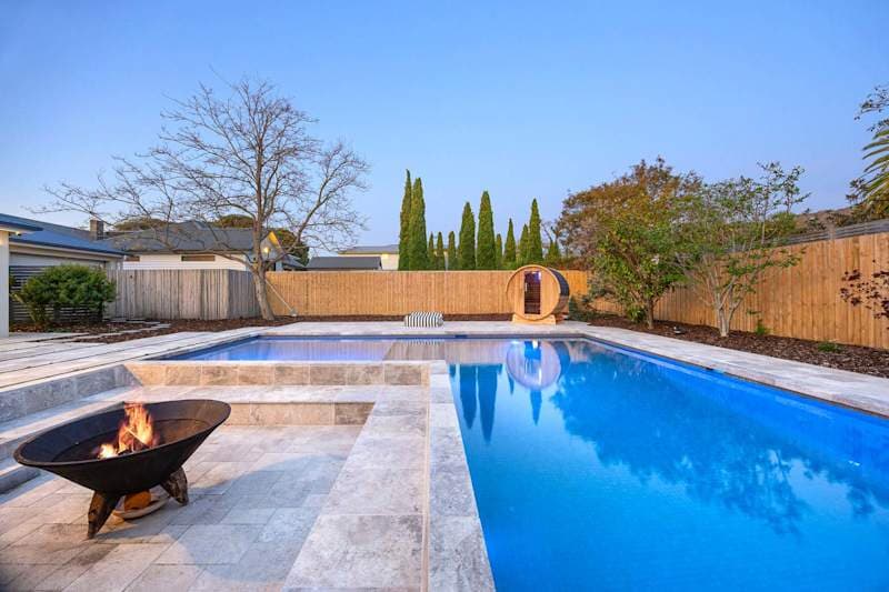 The Nepean | 100m to Beach, Pool & Fire Pit in McCrae, Victoria - Holiday rental photo 1