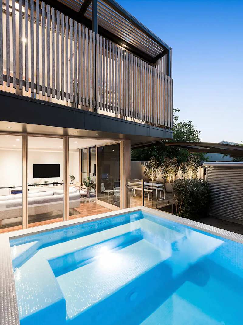 Cremorne Charm | Unbeatable Location For the MCG! in Cremorne, Victoria - Holiday rental photo 1
