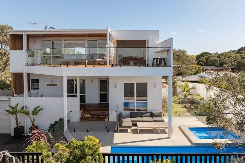 Tuckey Terrace | Heated Pool, Spa & Bay Views in Sorrento, Victoria - Holiday rental photo 1