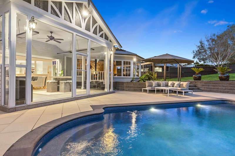 Kirinaran Manor | Pool & Bar Room in Frankston South, Victoria - Holiday rental photo 1