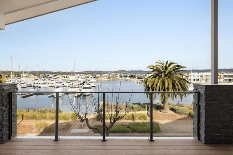 Harbourside 28 | Walk to Safety Beach in Safety Beach, Victoria - Holiday rental photo 1